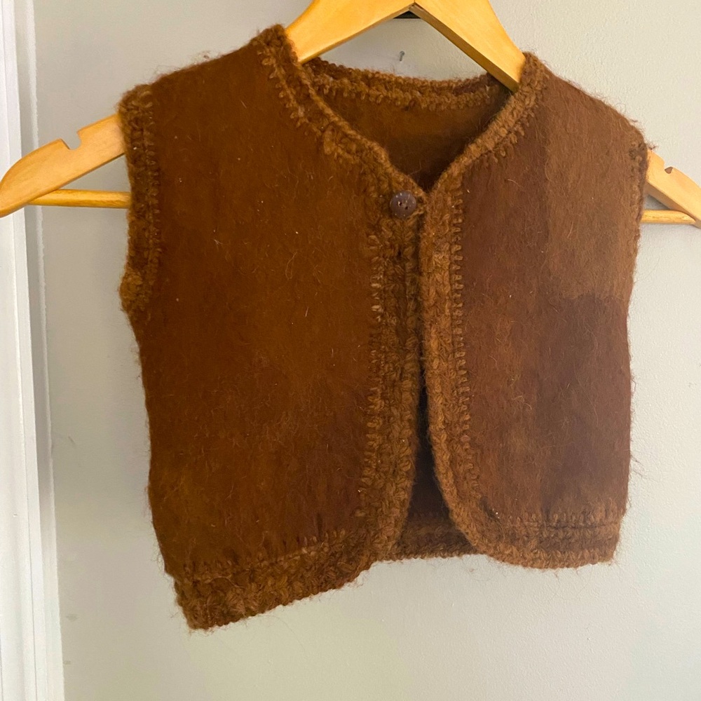 Alpaca baby vest